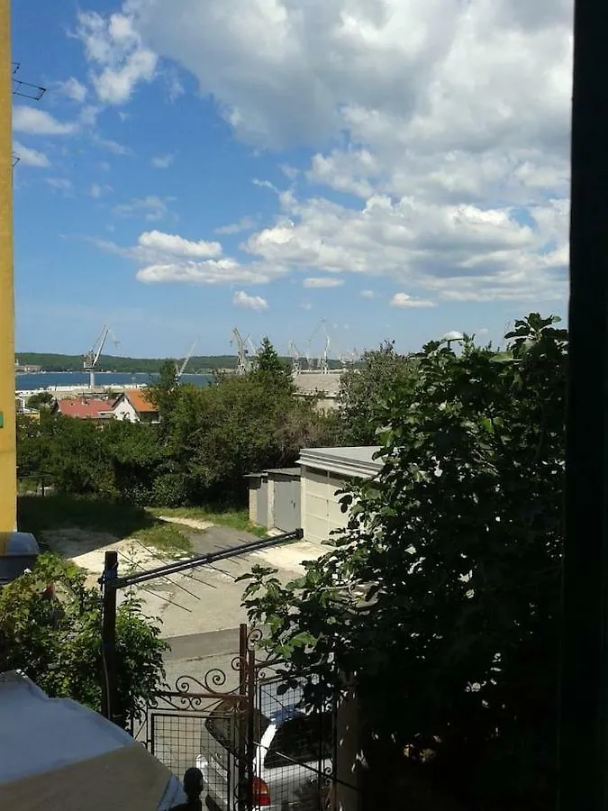 Bed & Breakfast Apartment And Room Tatjana Pula